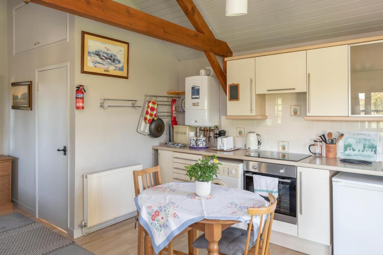 Beautiful Cottage With Stunning Views In Box Box (Wiltshire) Exterior foto